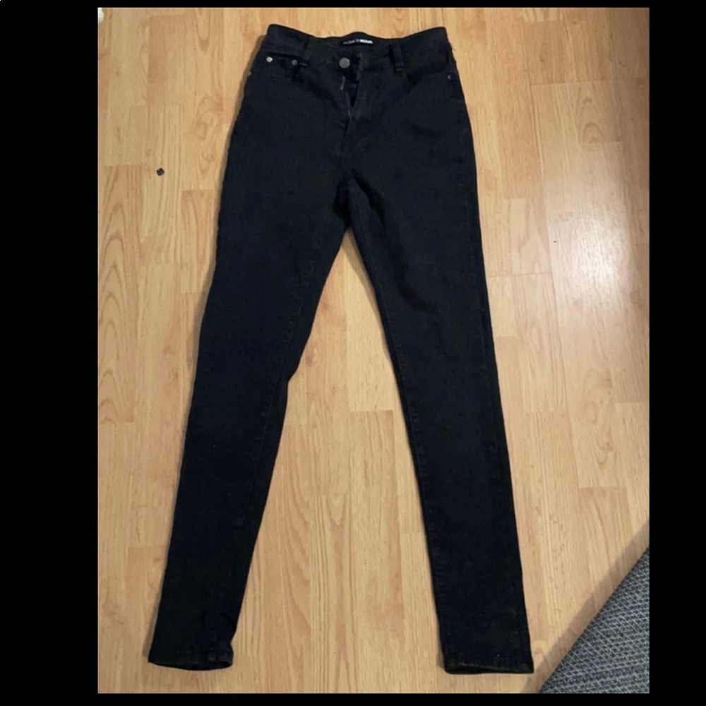 Black Jeans